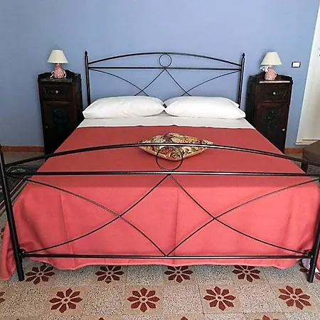 B & B Amore 4*